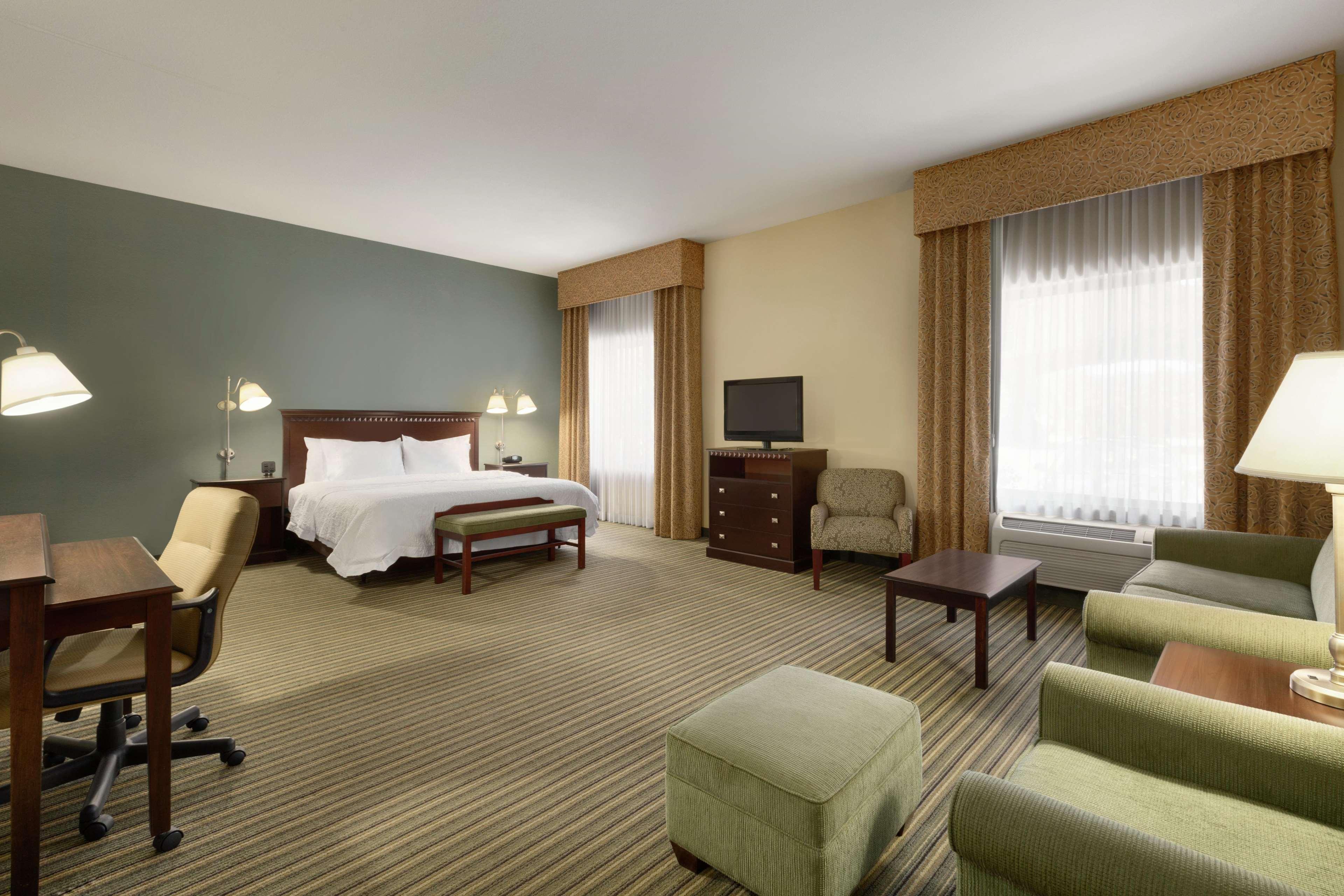 Hampton Inn & Suites Thousand Oaks Exterior foto