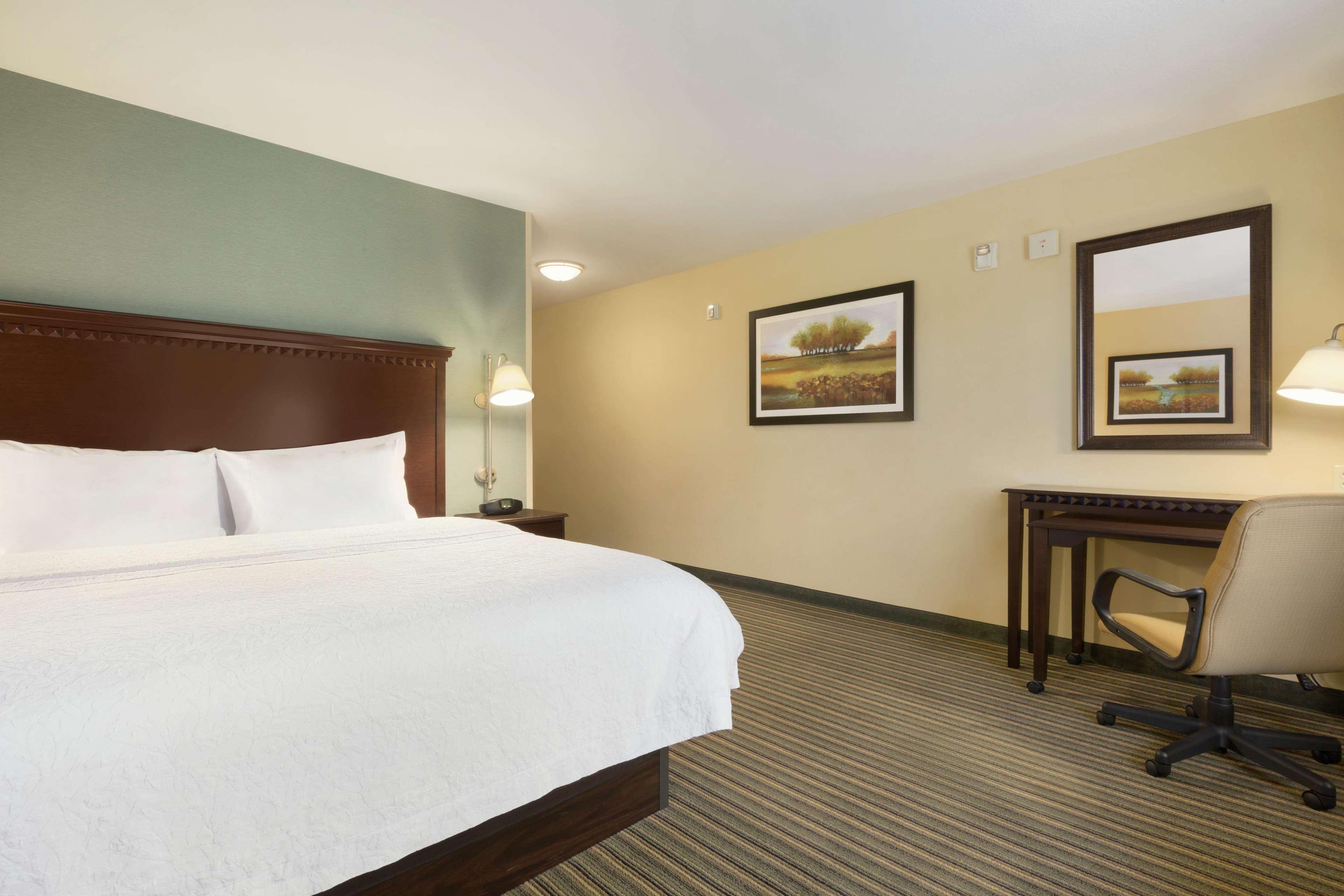 Hampton Inn & Suites Thousand Oaks Exterior foto